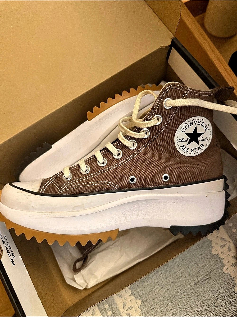 Converse Run Star Hike Platform High Top Sneakers Brown & White